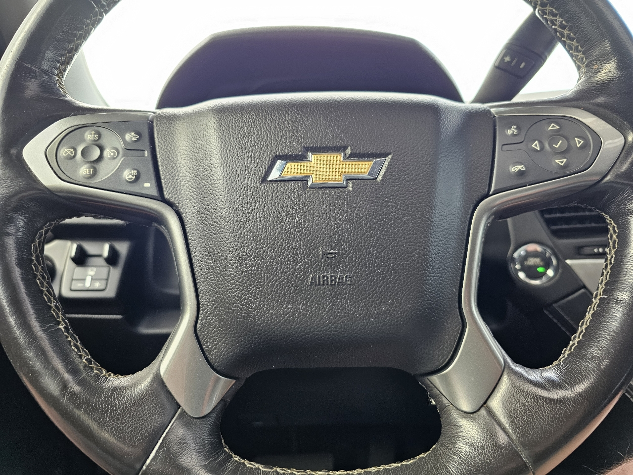 Chevrolet Tahoe 4WD 4dr Premier 2018