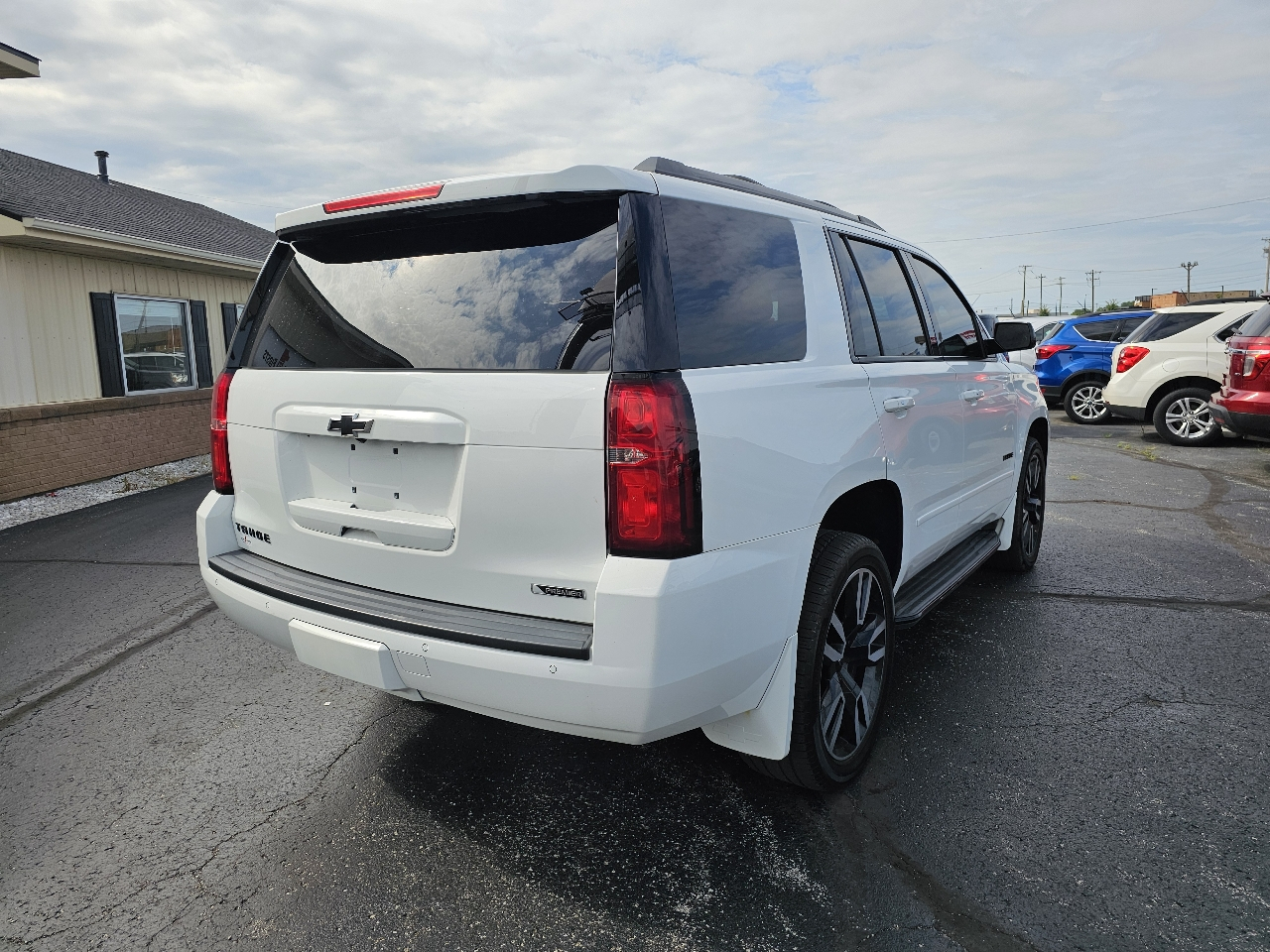 Chevrolet Tahoe 4WD 4dr Premier 2018