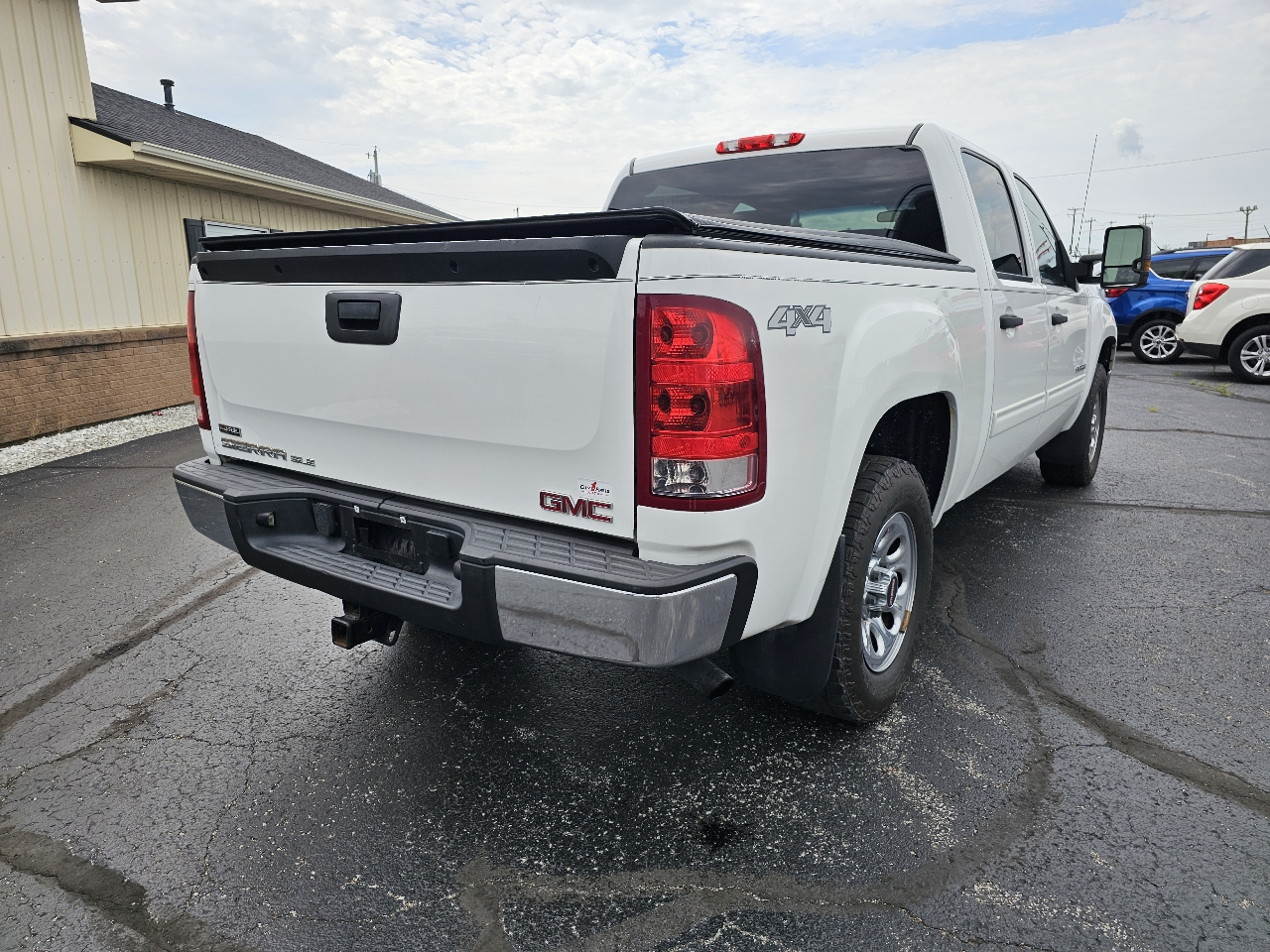 GMC Sierra 1500 4WD Crew Cab 143.5" SLE 2012
