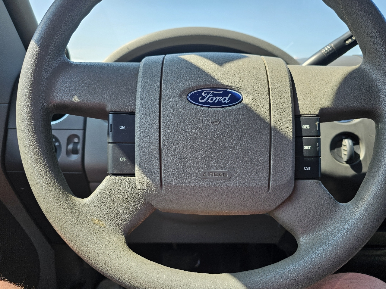 Ford F-150 Supercab 133" XLT 4WD 2006