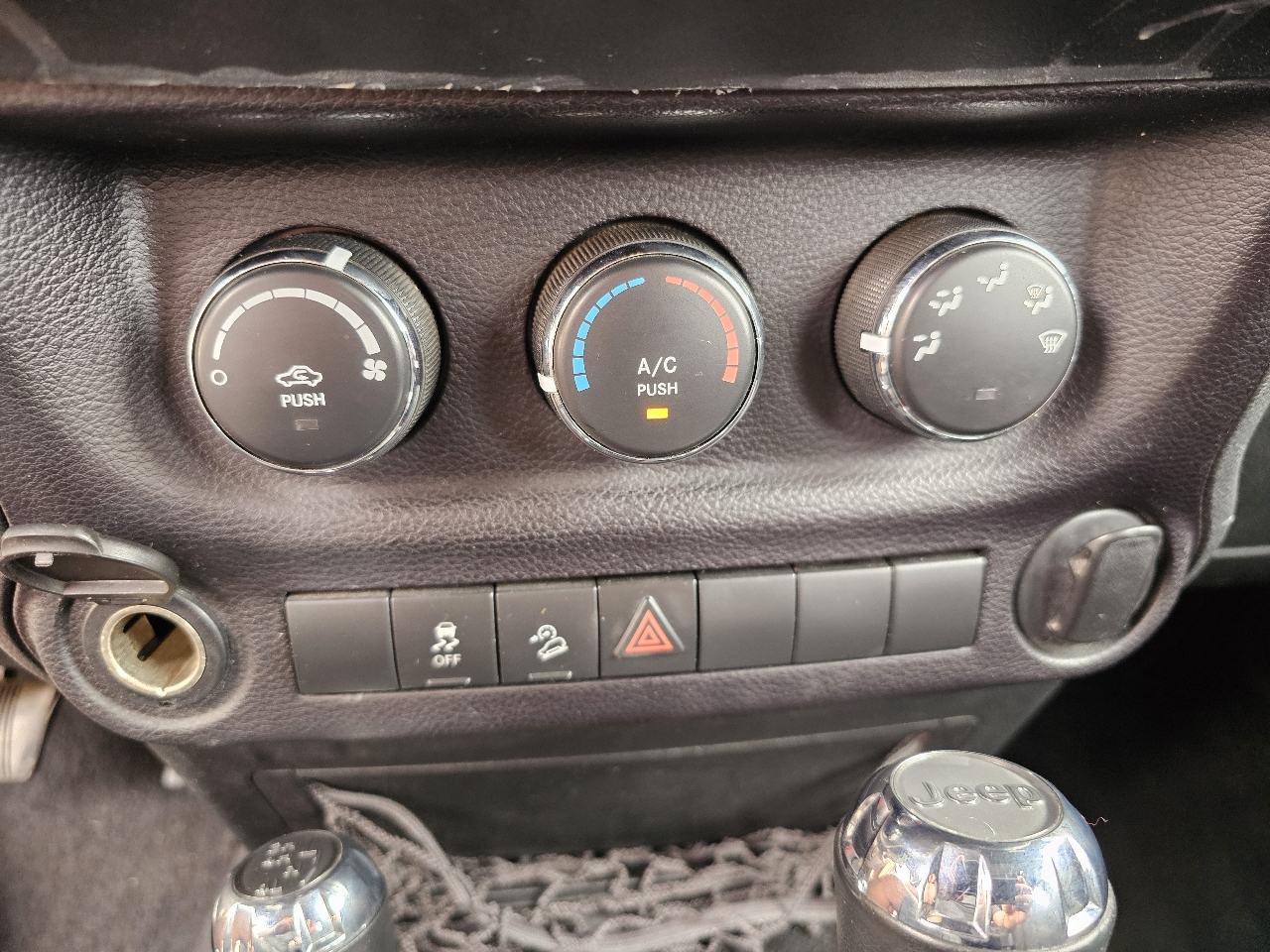 Jeep Wrangler Unlimited 4WD 4dr Sport 2015