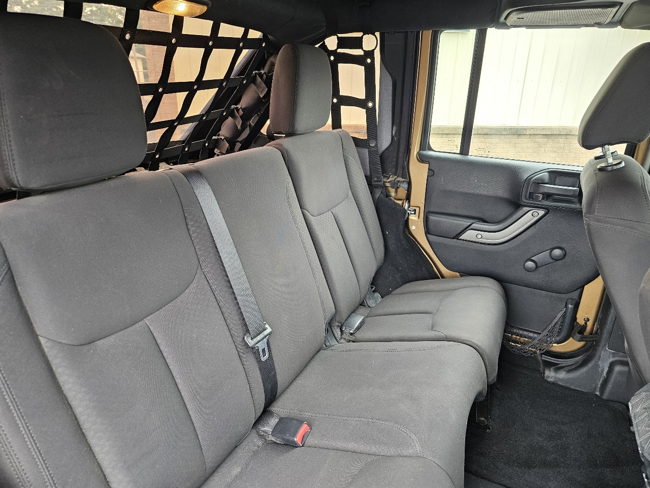 Jeep Wrangler Unlimited 4WD 4dr Sport 2015