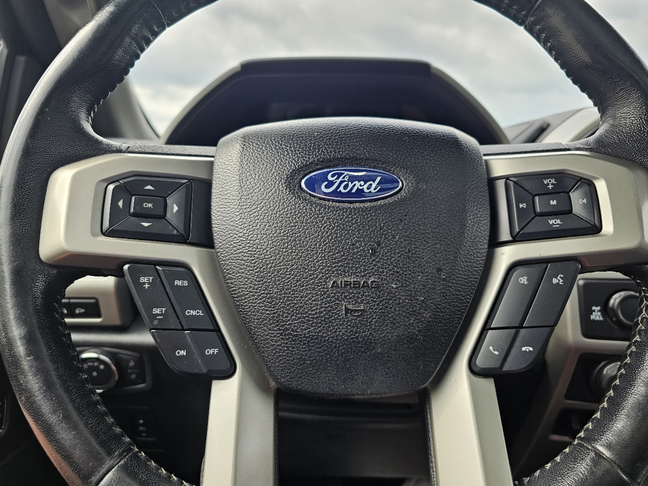 Ford F-150 Lariat 4WD SuperCrew 5.5' Box 2018