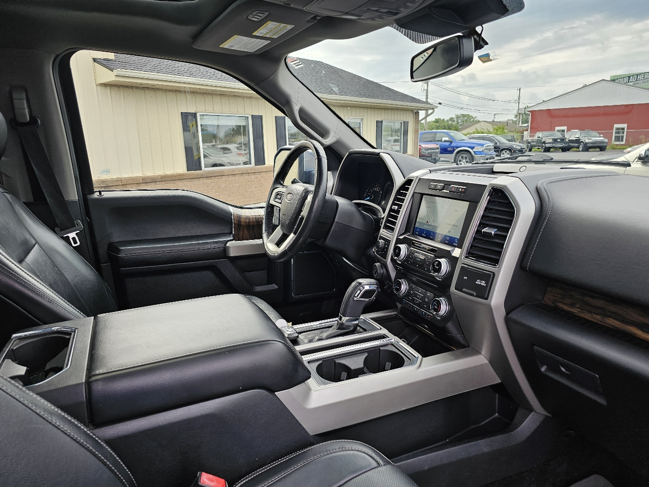 Ford F-150 Lariat 4WD SuperCrew 5.5' Box 2018