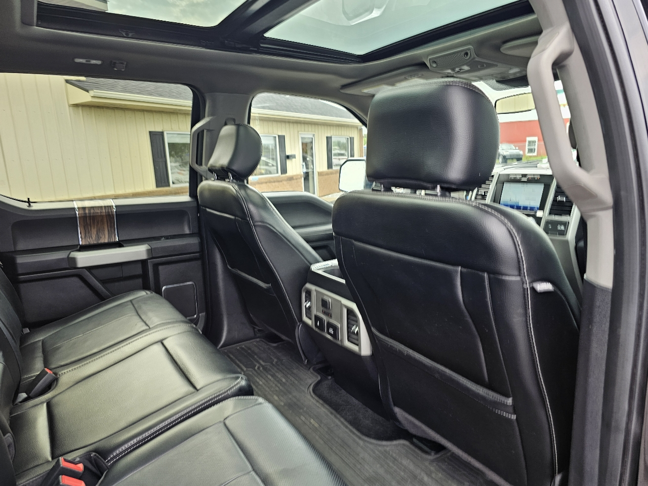 Ford F-150 Lariat 4WD SuperCrew 5.5' Box 2018