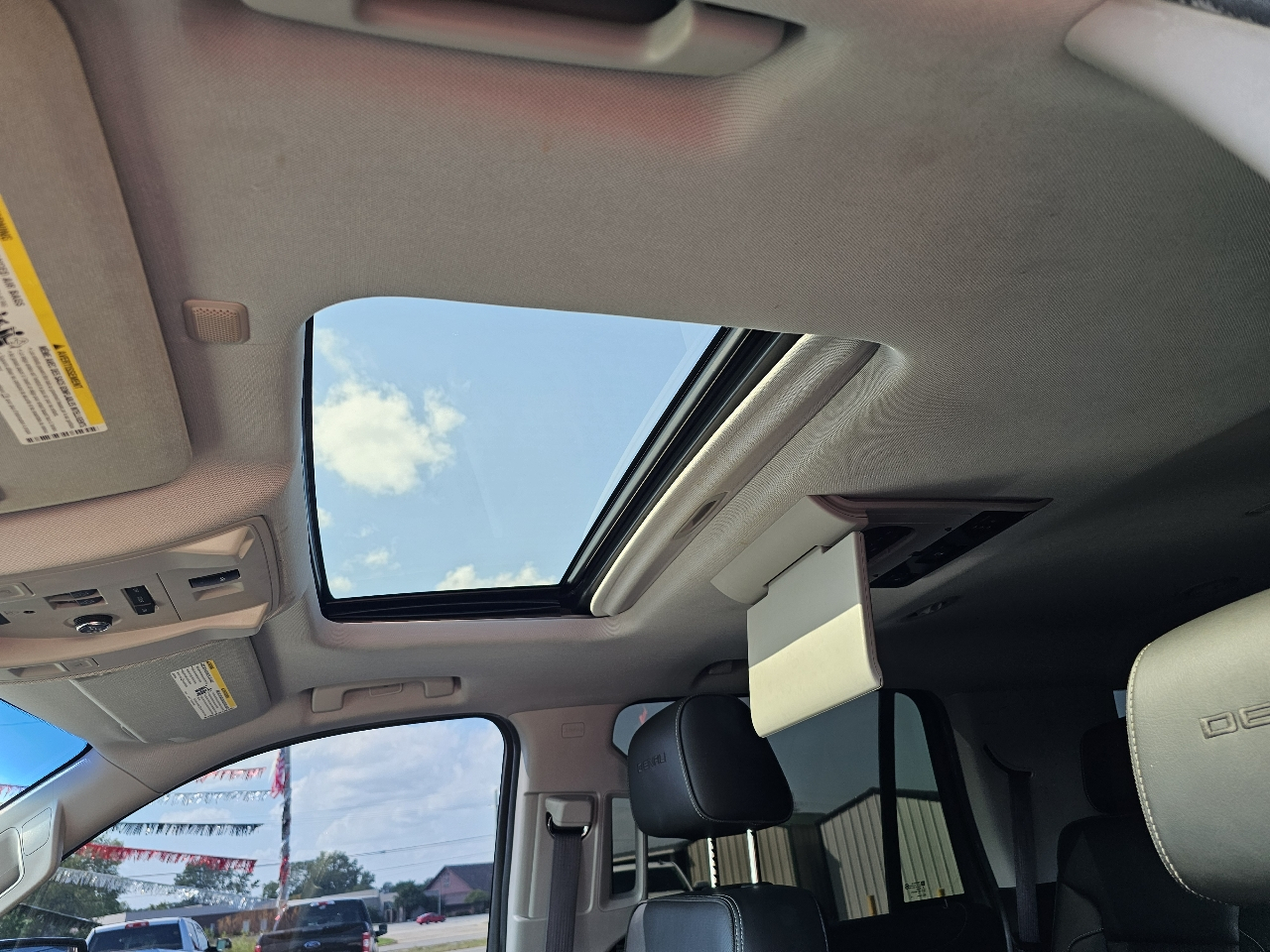 GMC Yukon 4WD 4dr Denali 2016