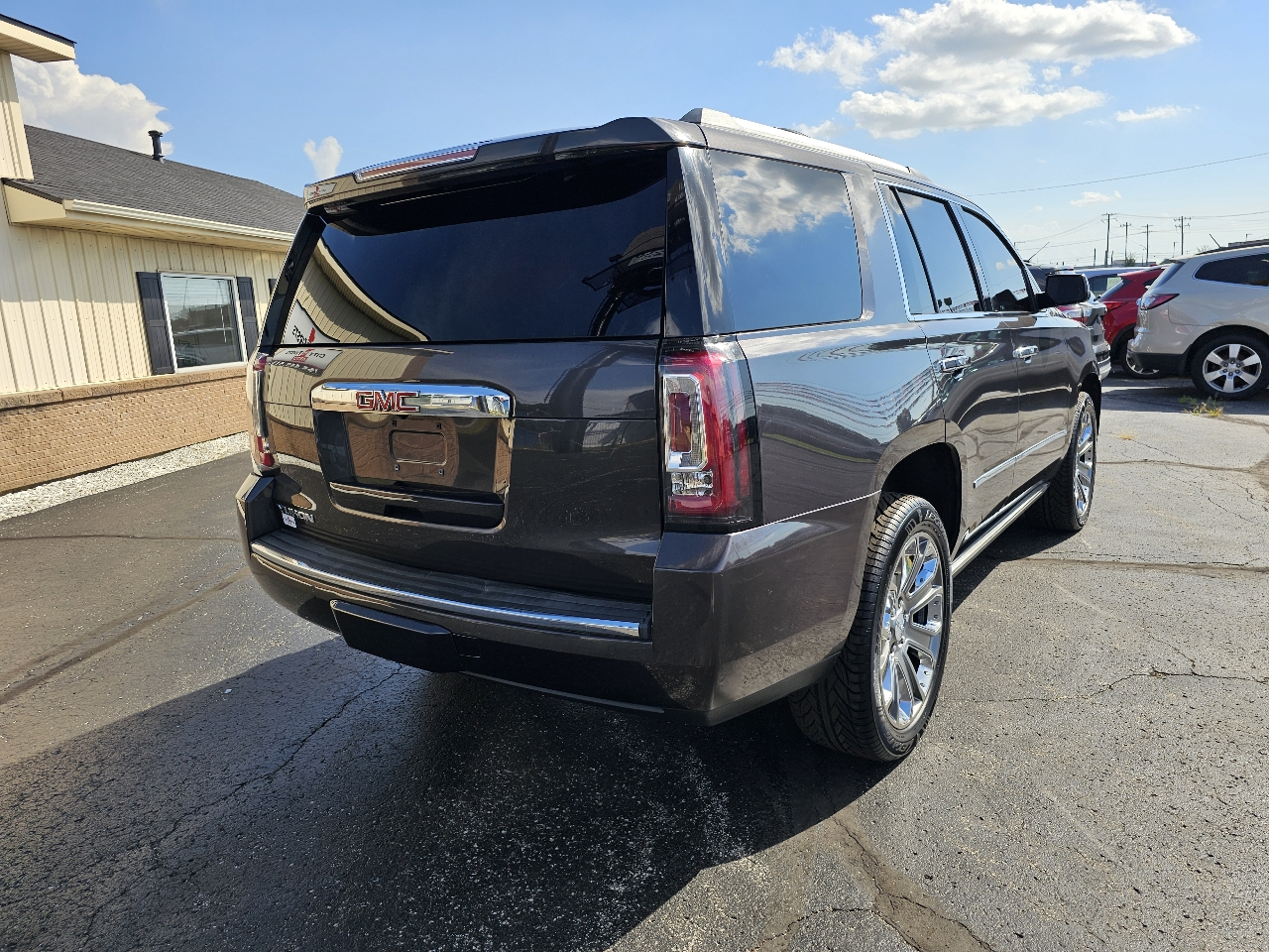 GMC Yukon 4WD 4dr Denali 2016