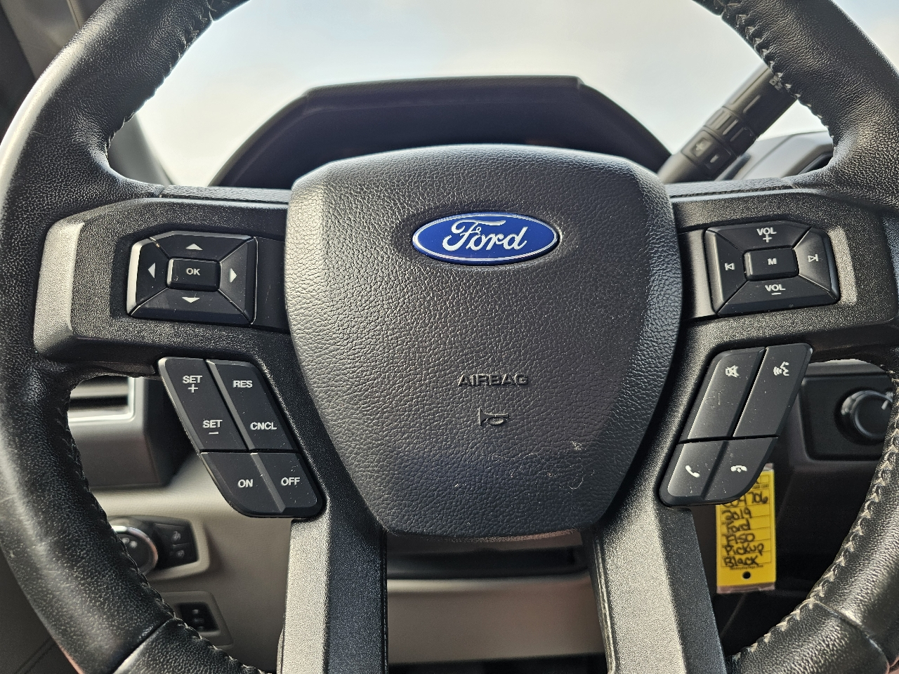 Ford F-150 4WD SuperCrew 145" XLT 2019