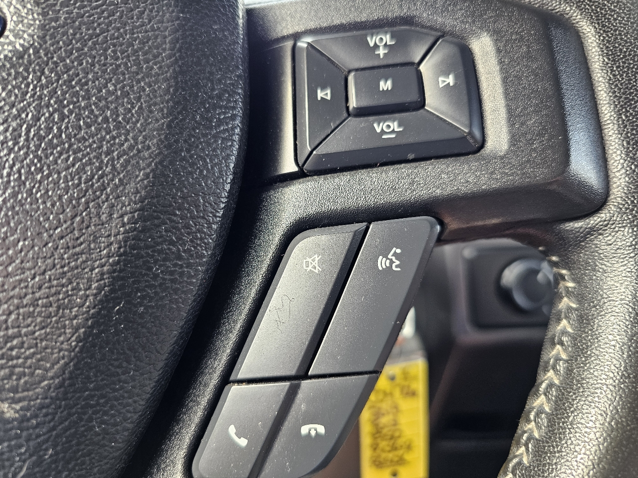 Ford F-150 4WD SuperCrew 145" XLT 2019