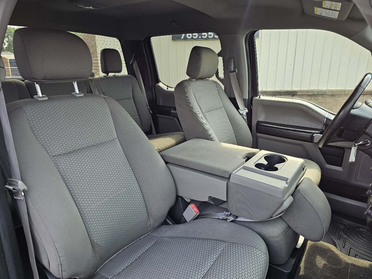 Ford F-150 4WD SuperCrew 145" XLT 2019