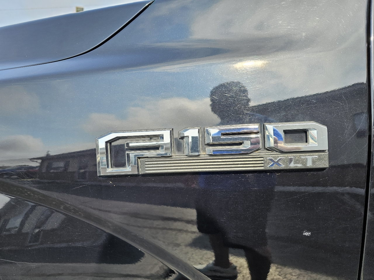Ford F-150 4WD SuperCrew 145" XLT 2019