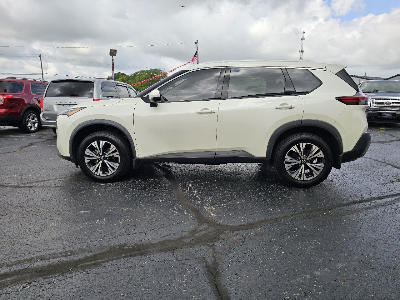 Nissan Rogue FWD SV 2021