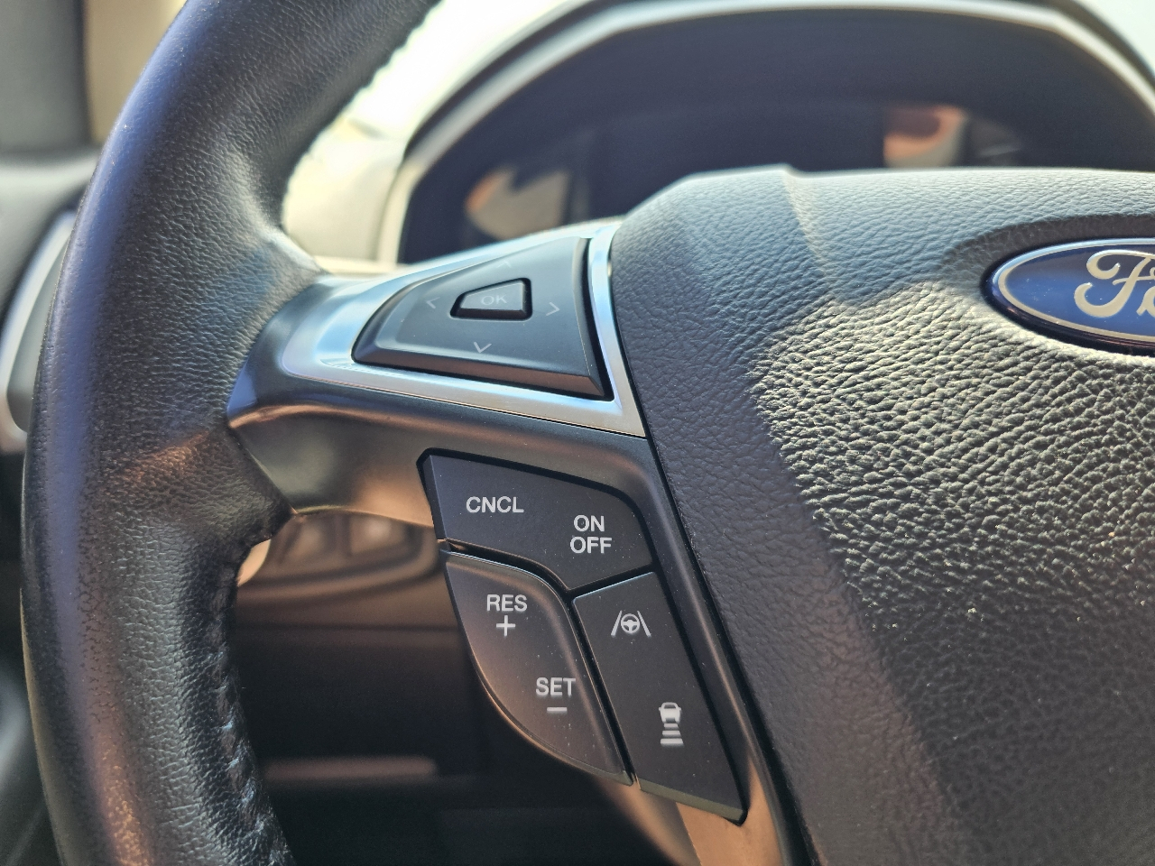Ford Edge SEL FWD 2019