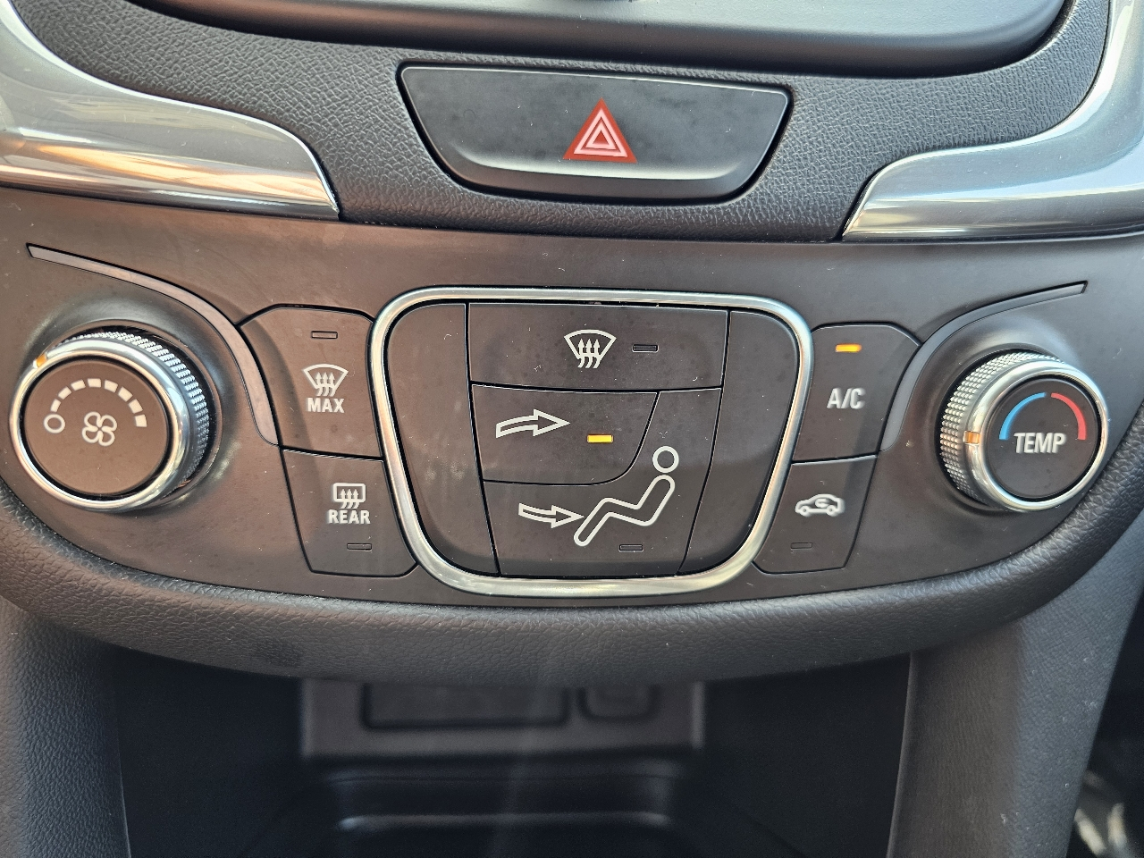 Chevrolet Equinox FWD 4dr LT w/1LT 2019