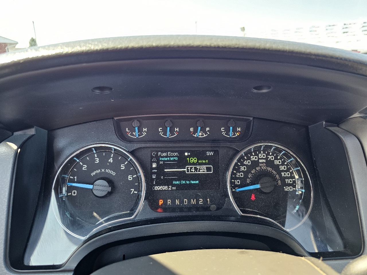 Ford F-150 4WD SuperCrew 145" XL 2013