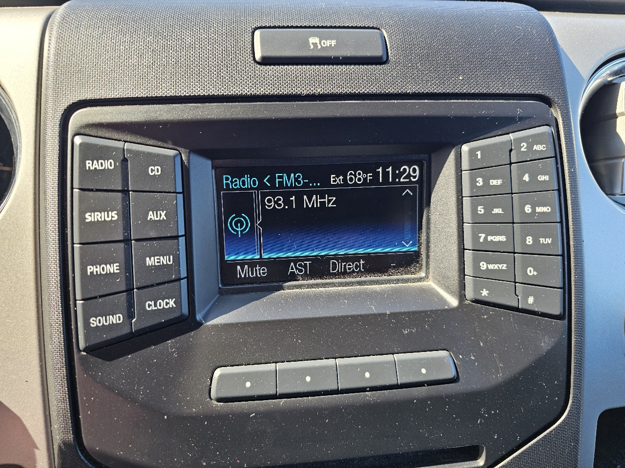 Ford F-150 4WD SuperCrew 145" XL 2013