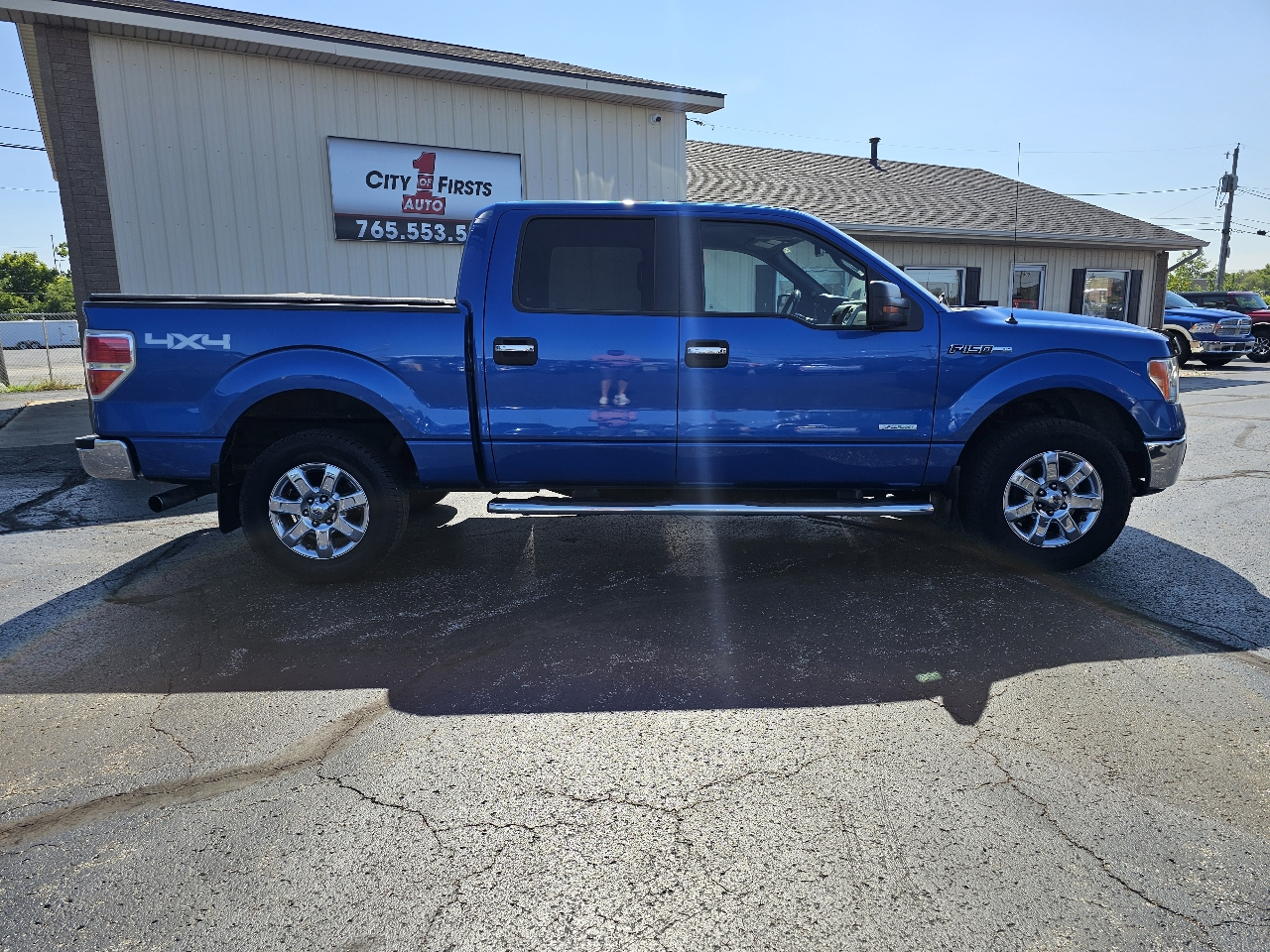 Ford F-150 4WD SuperCrew 145" XL 2013