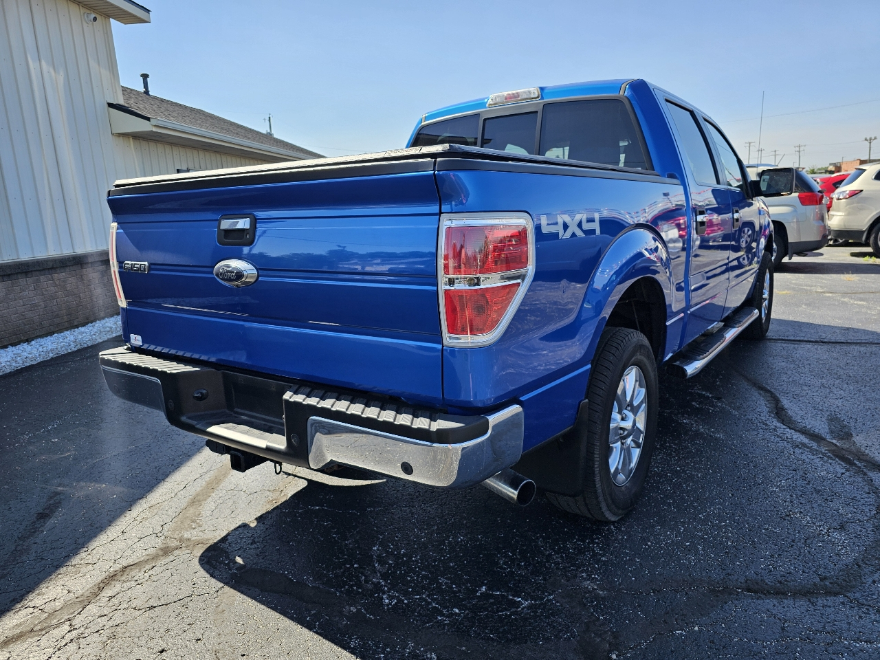Ford F-150 4WD SuperCrew 145" XL 2013