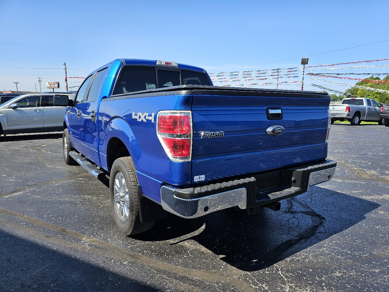 Ford F-150 4WD SuperCrew 145" XL 2013