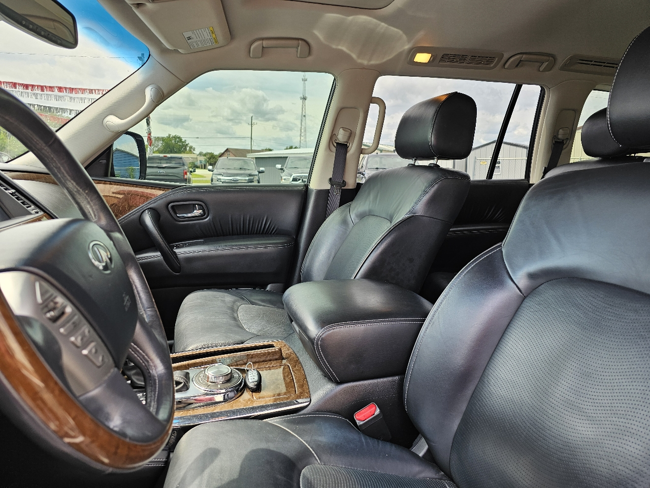 Infiniti QX80 AWD 2017