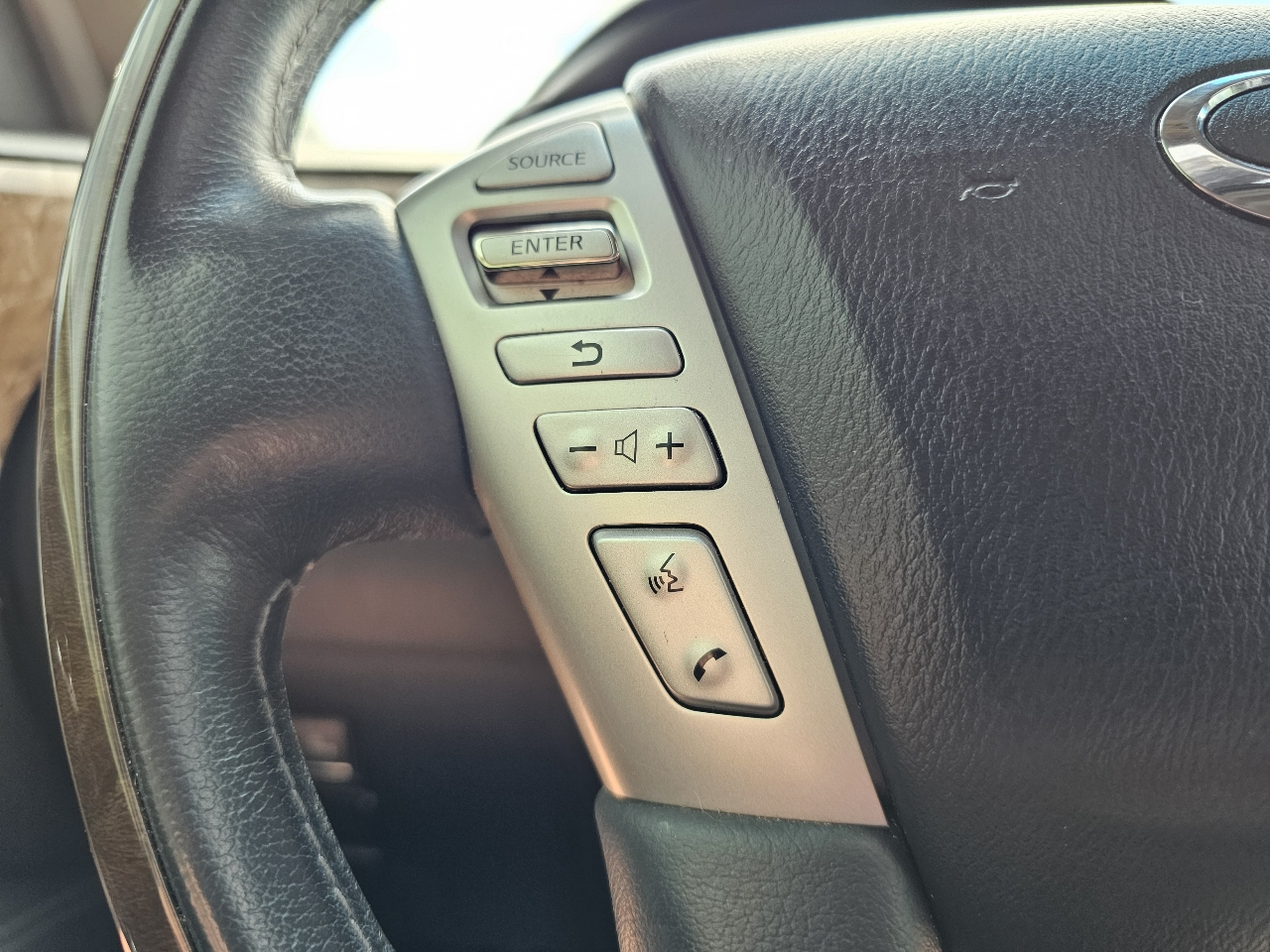 Infiniti QX80 AWD 2017