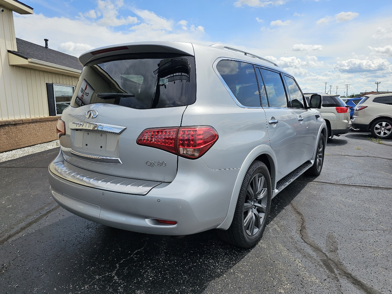Infiniti QX80 AWD 2017