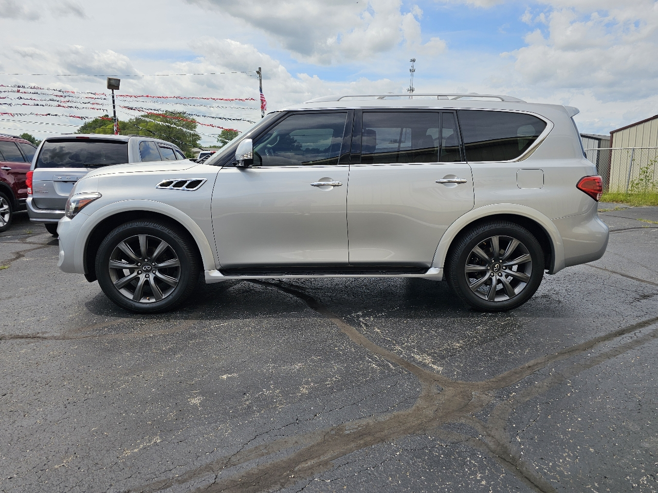 Infiniti QX80 AWD 2017