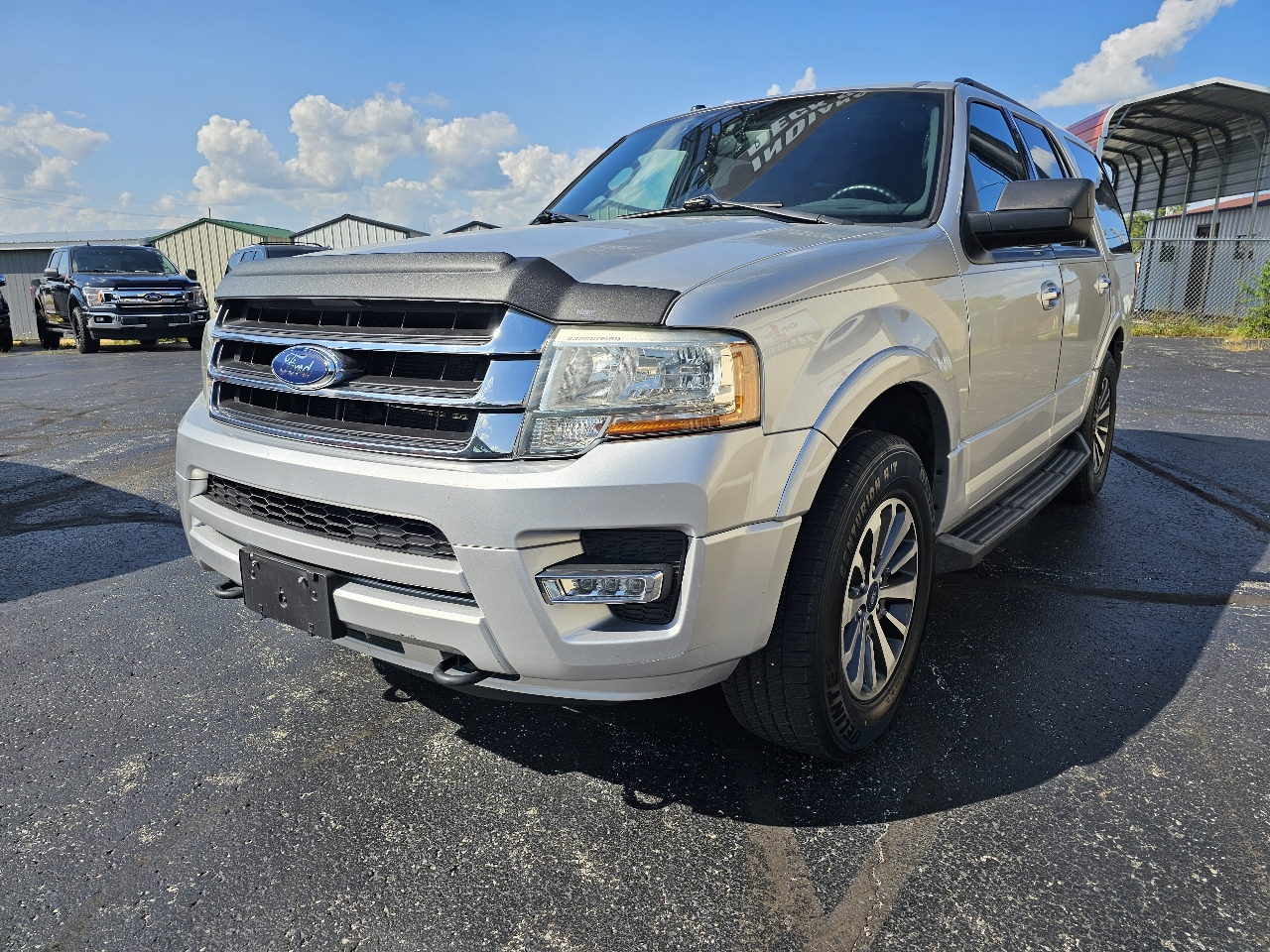 Ford Expedition 4WD 4dr XLT 2015