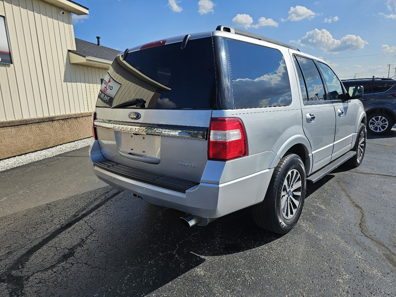 Ford Expedition 4WD 4dr XLT 2015