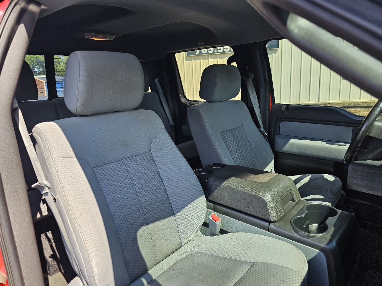 Ford F-150 4WD SuperCrew 145" XL 2012