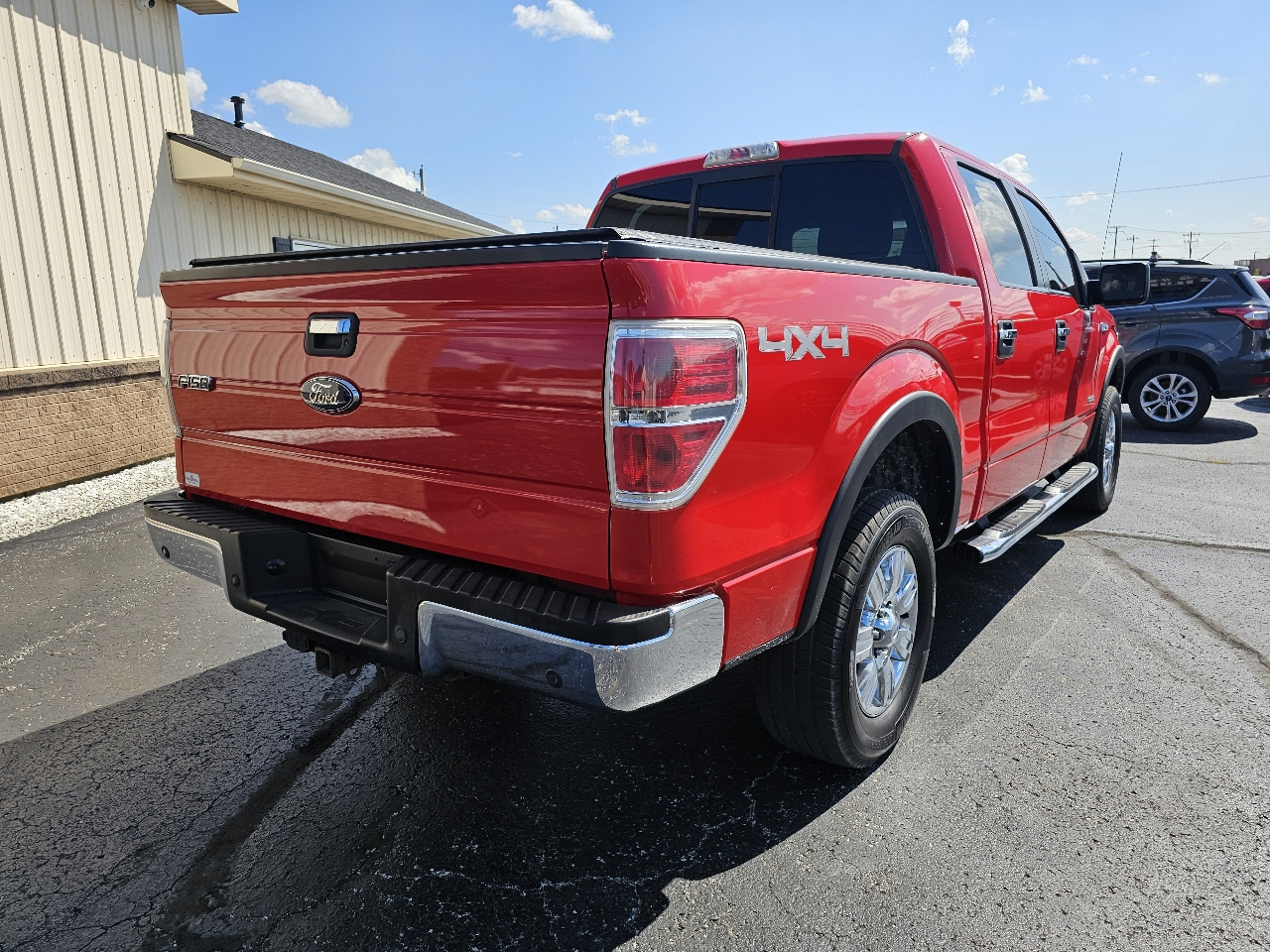 Ford F-150 4WD SuperCrew 145" XL 2012