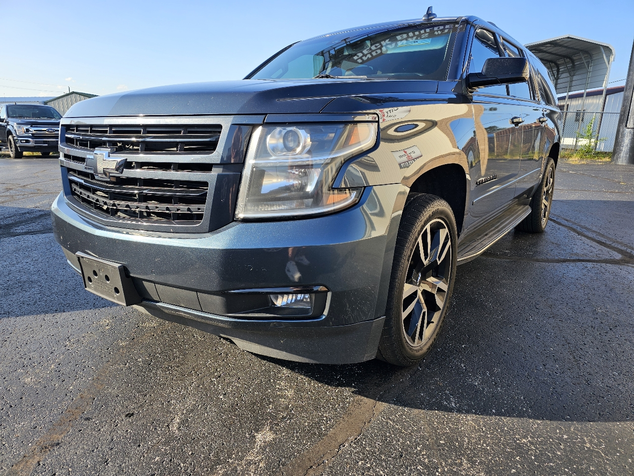 Chevrolet Suburban 4WD 4dr 1500 Premier 2019