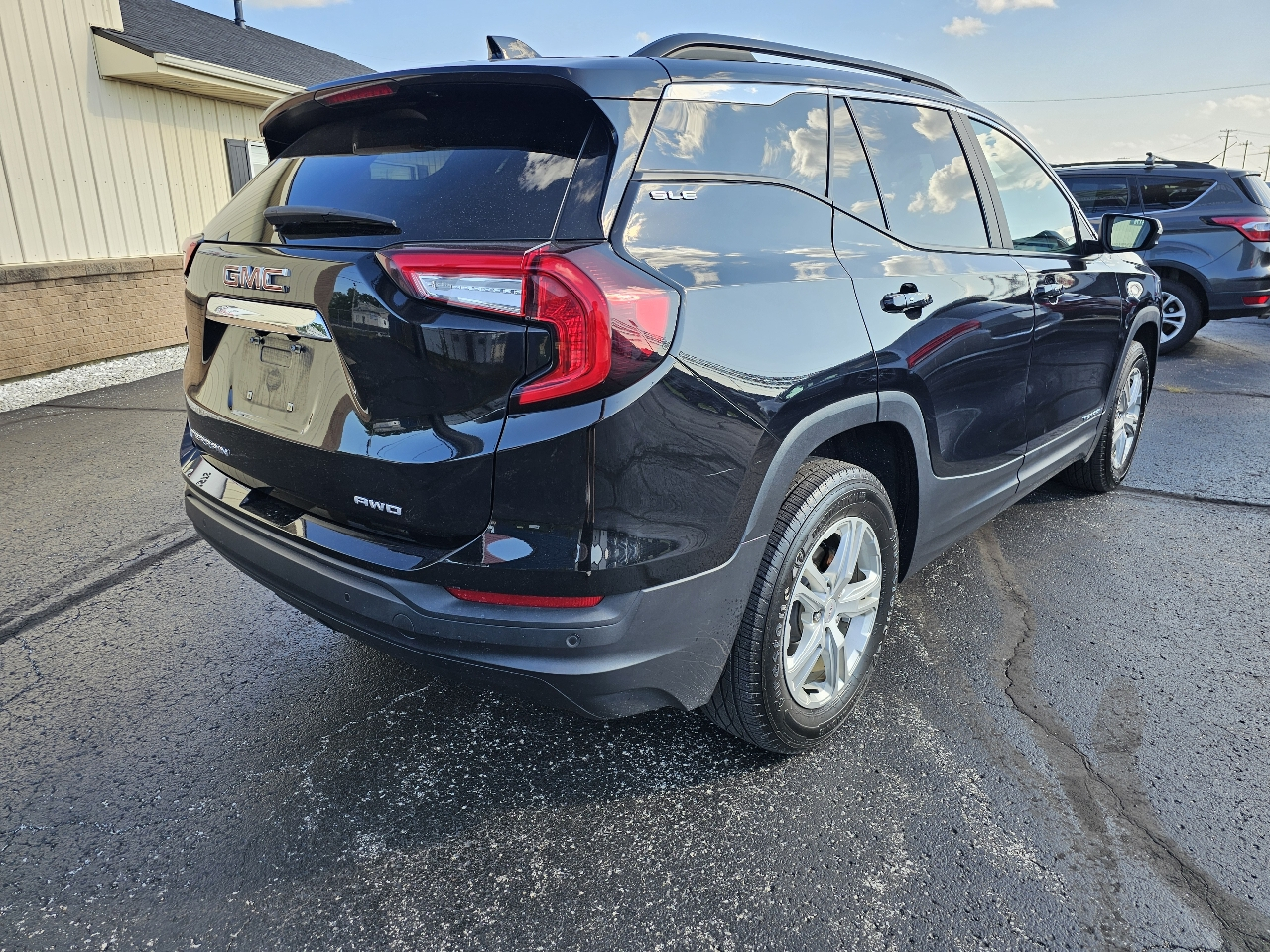 GMC Terrain AWD 4dr SLE 2023