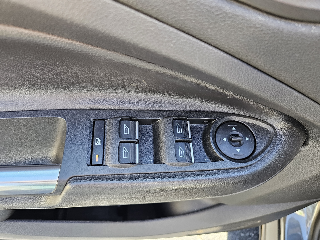Ford Escape Titanium FWD 2017