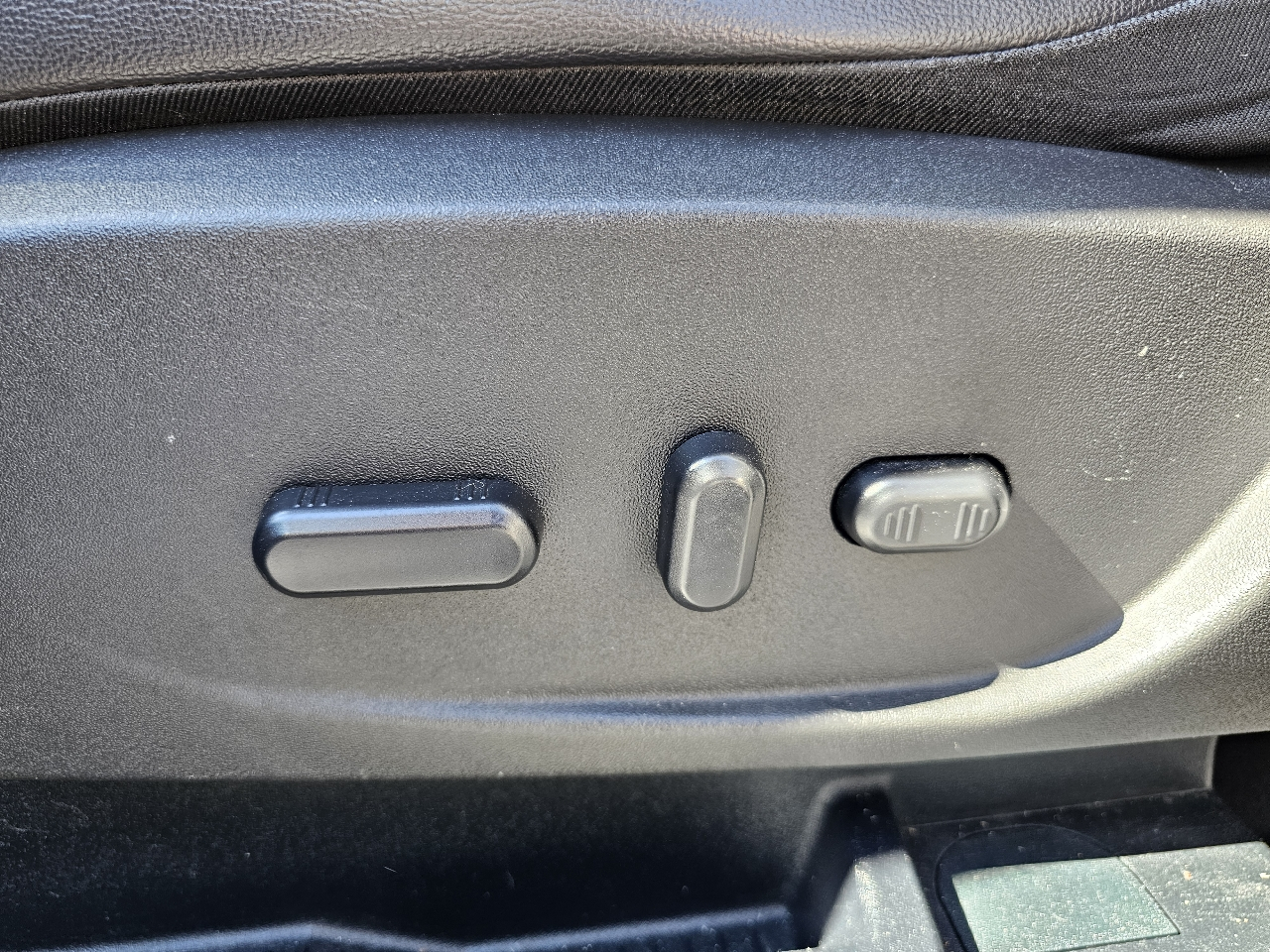 Ford Escape Titanium FWD 2017