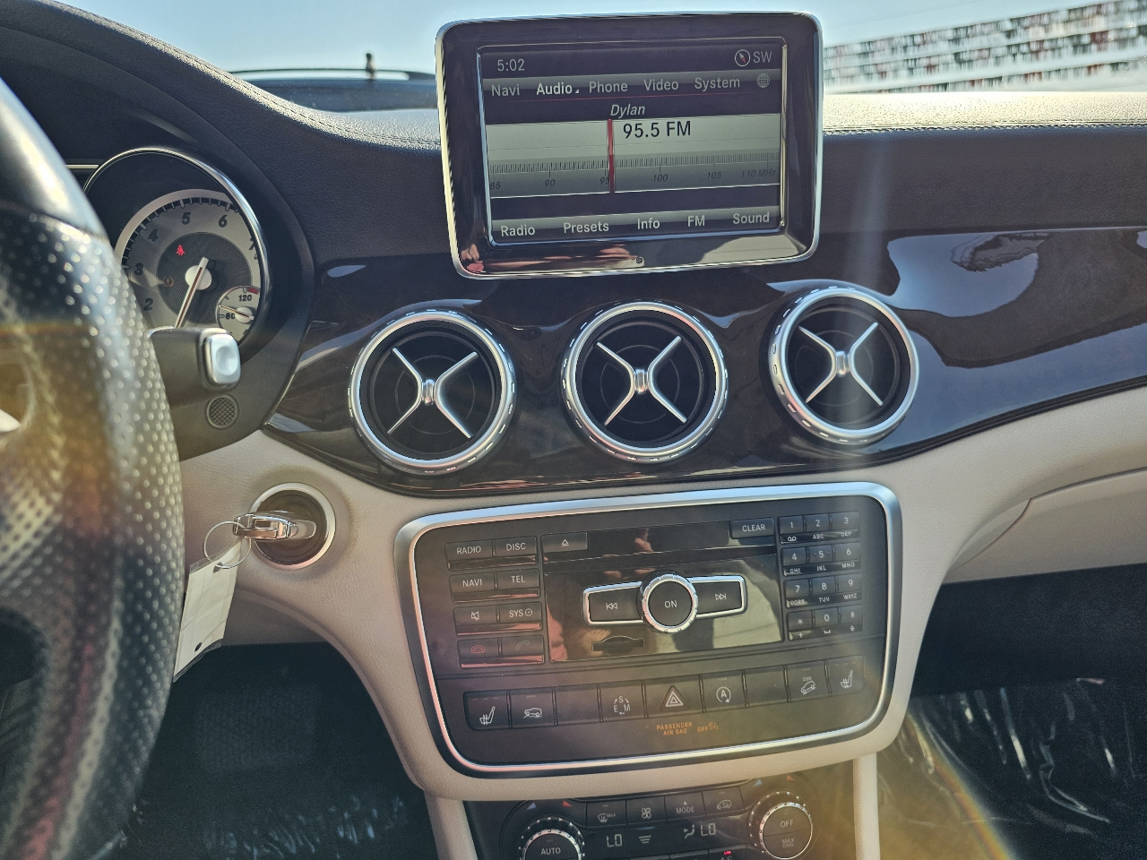 Mercedes-Benz GLA-Class 4MATIC 4dr GLA 250 2015