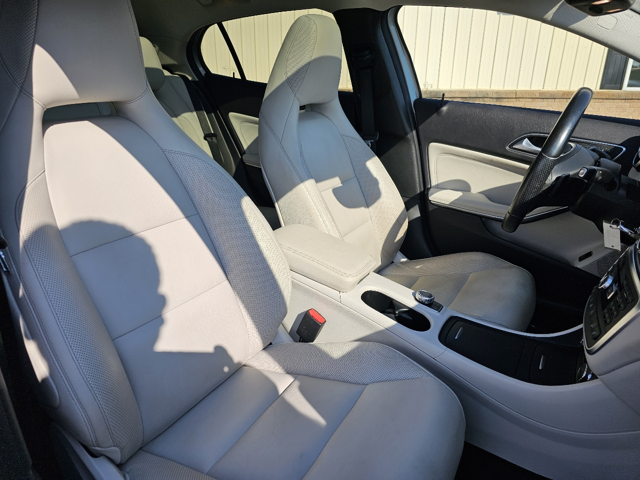 Mercedes-Benz GLA-Class 4MATIC 4dr GLA 250 2015