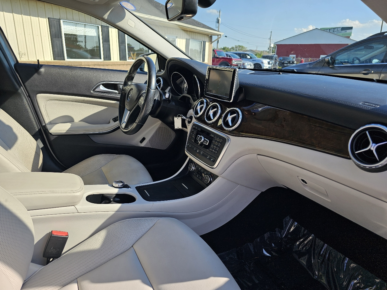 Mercedes-Benz GLA-Class 4MATIC 4dr GLA 250 2015
