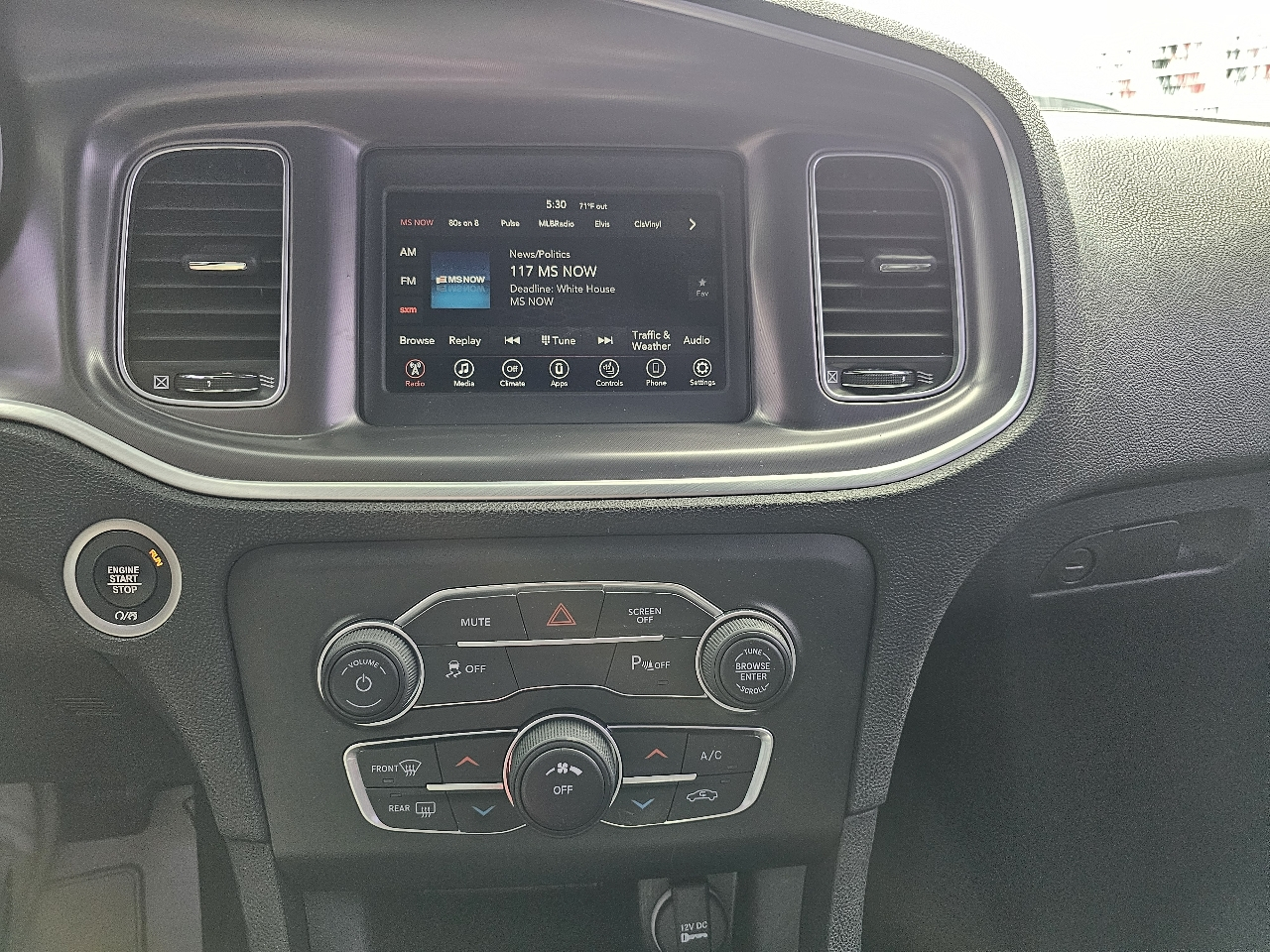 Dodge Charger SXT RWD 2021