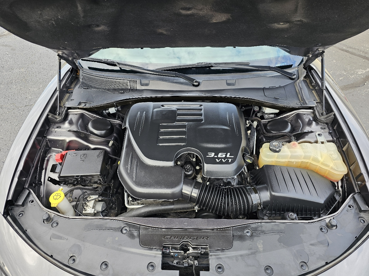 Dodge Charger SXT RWD 2021