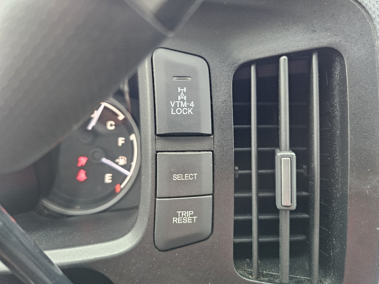 Honda Ridgeline 4WD Crew Cab RTL 2013