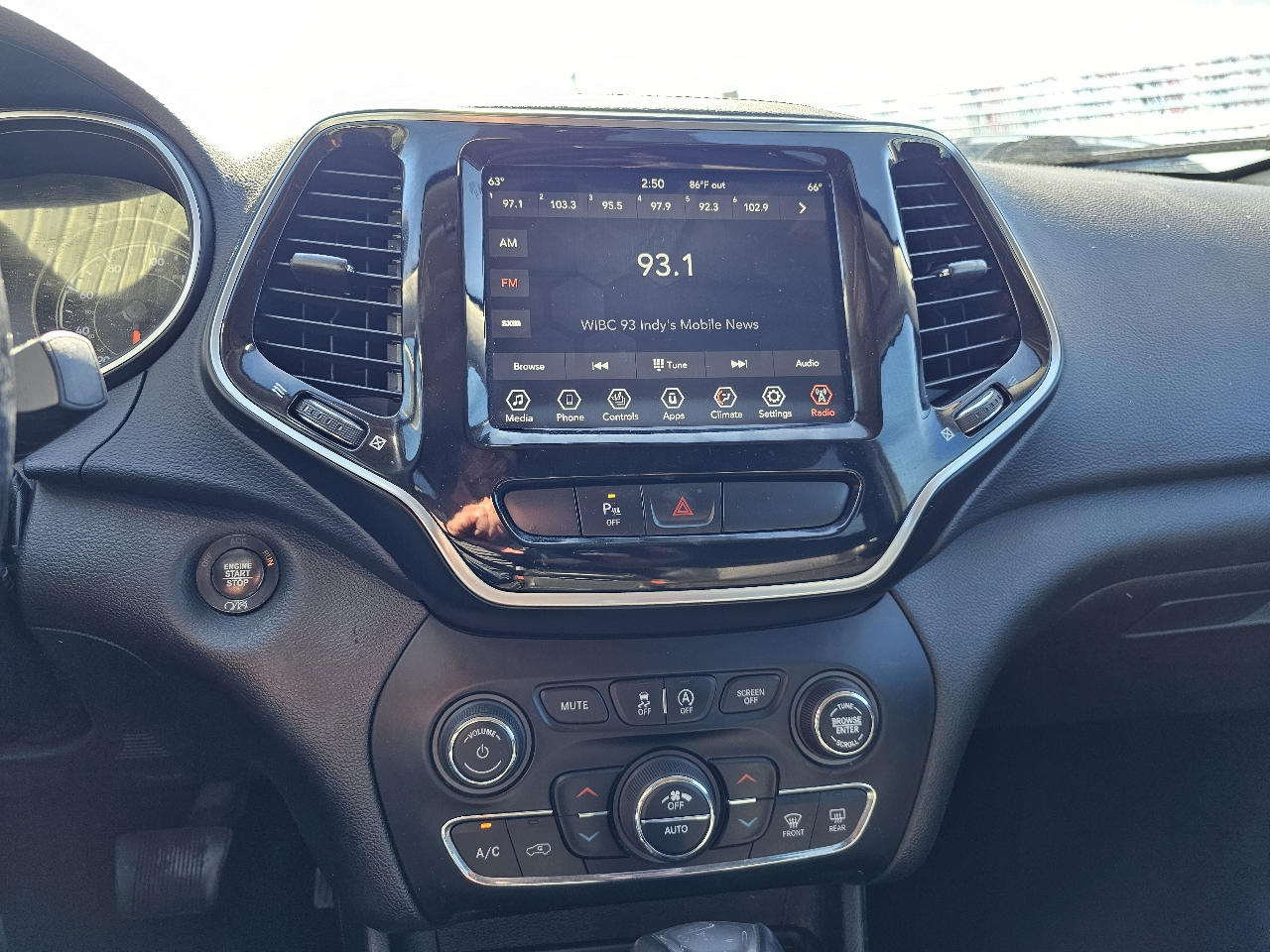 Jeep Cherokee Limited FWD 2019