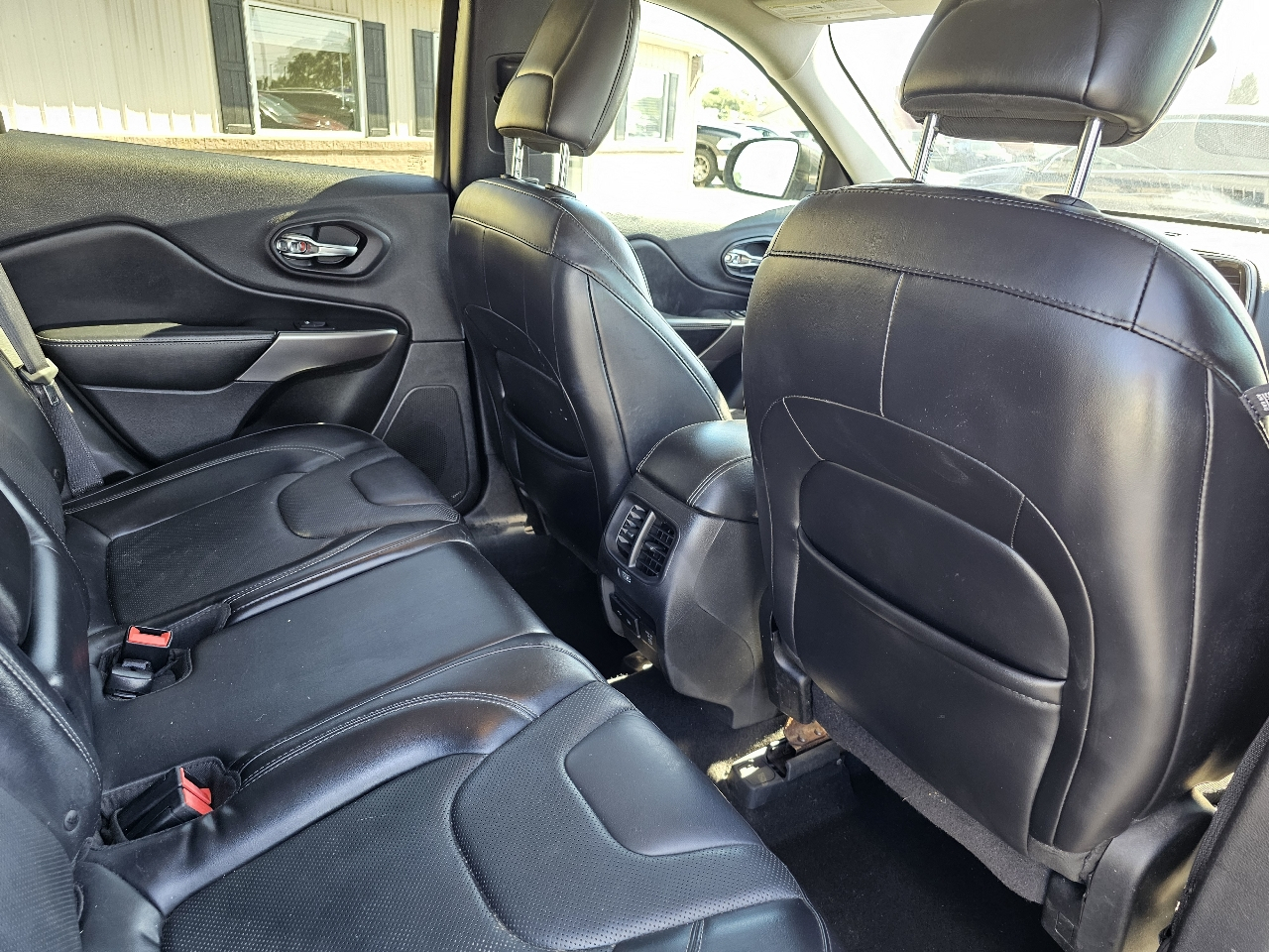 Jeep Cherokee Limited FWD 2019