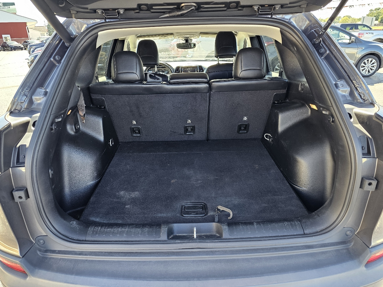 Jeep Cherokee Limited FWD 2019