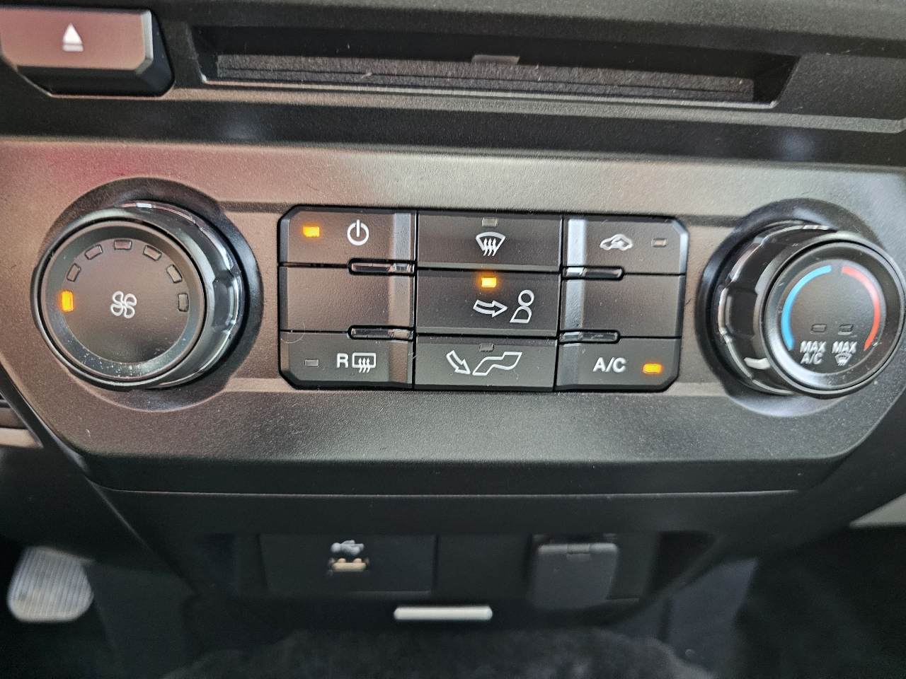 Ford F-150 XL 4WD SuperCab 6.5' Box 2018