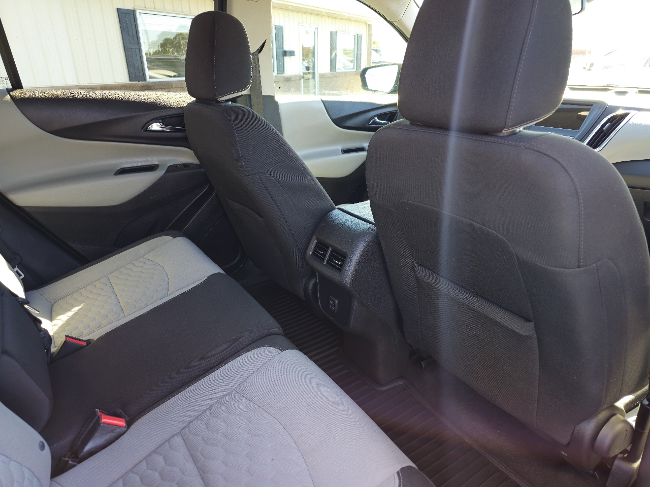 Chevrolet Equinox FWD 4dr LS w/1LS 2019