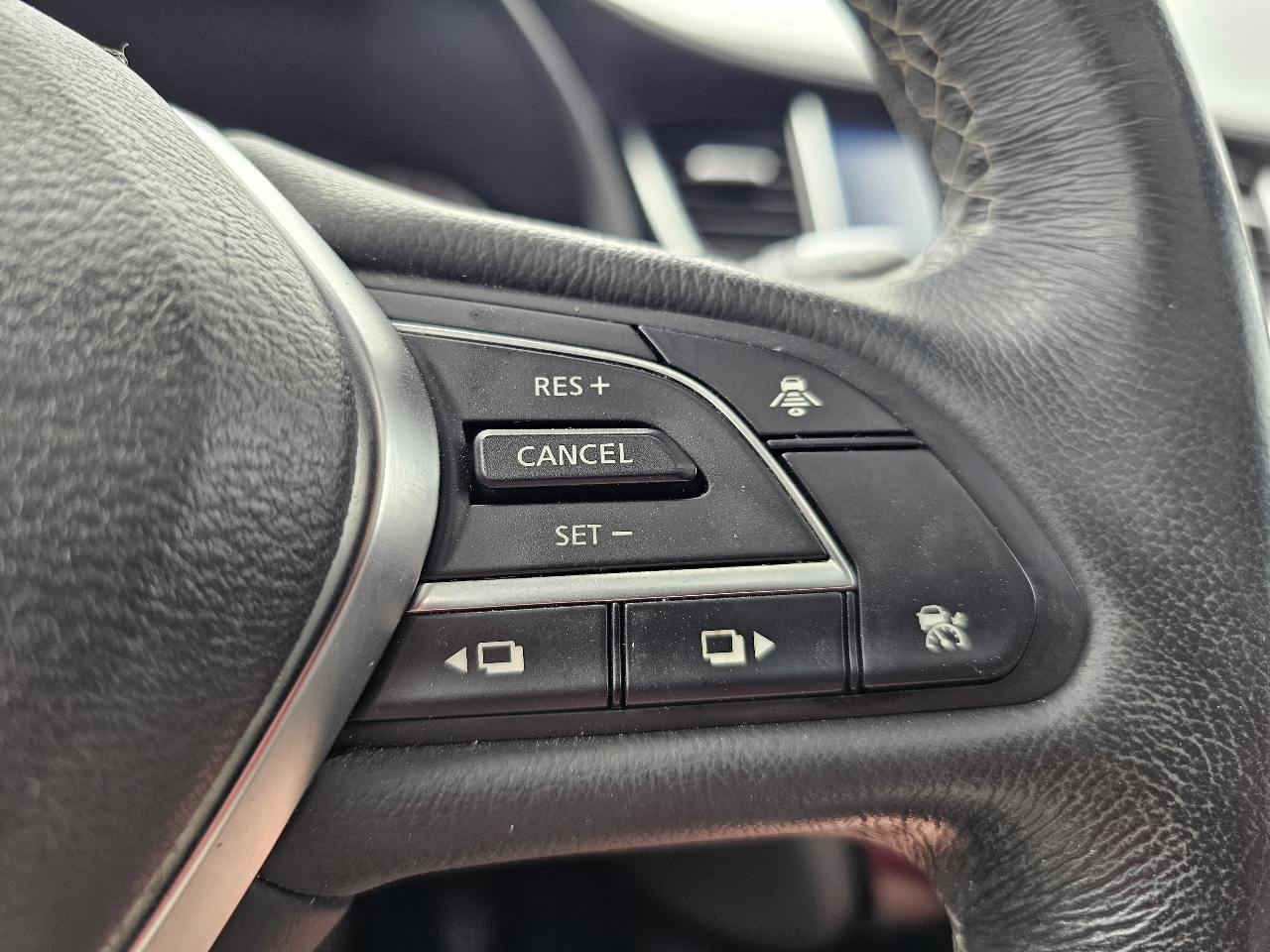 Infiniti QX50 ESSENTIAL AWD 2019