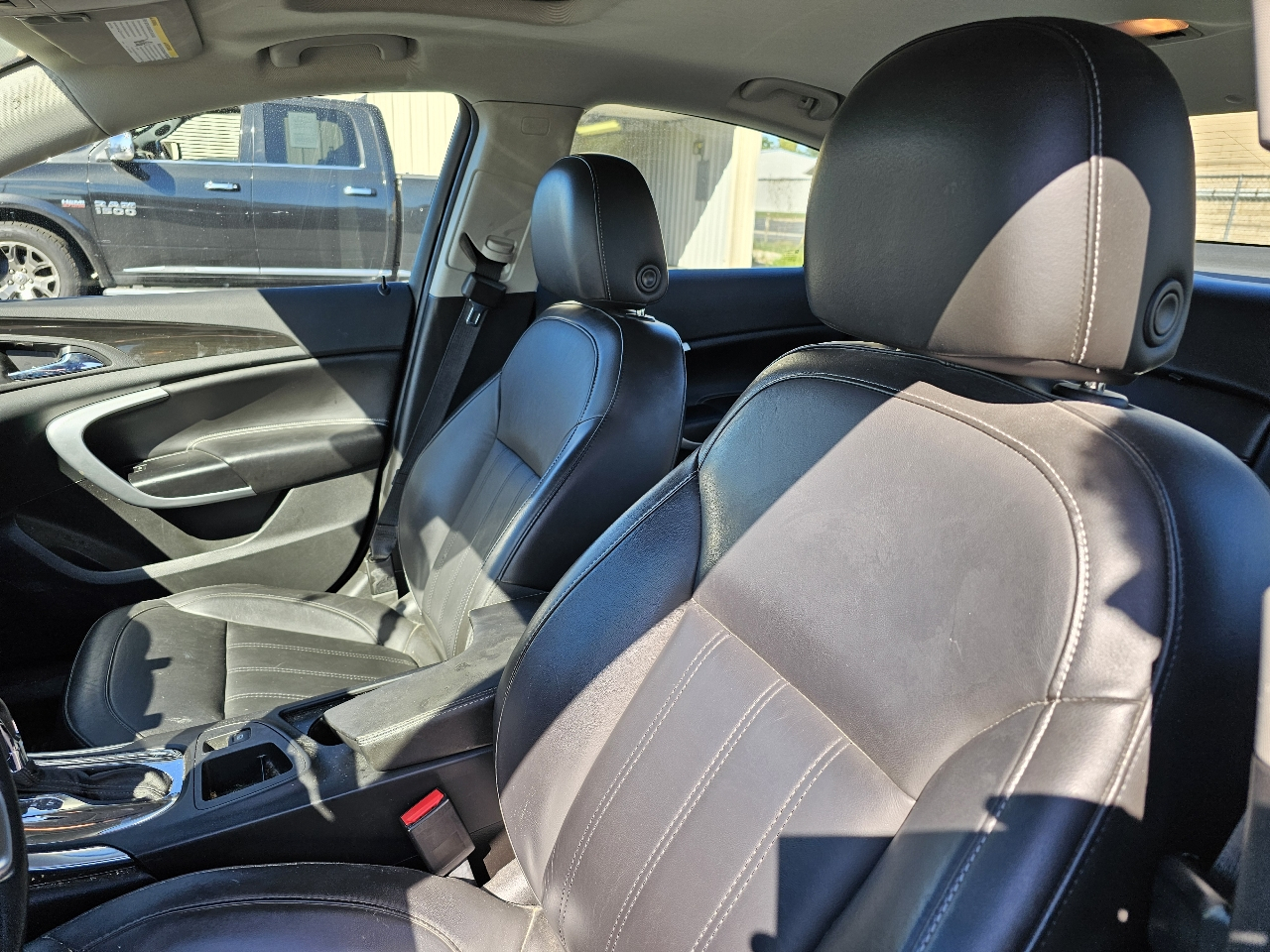 Buick Regal 4dr Sdn Turbo FWD 2016