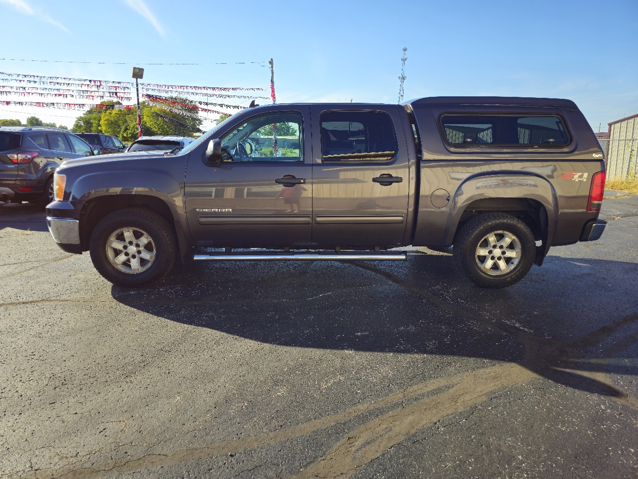 GMC Sierra 1500 4WD Crew Cab 143.5" SLE 2010