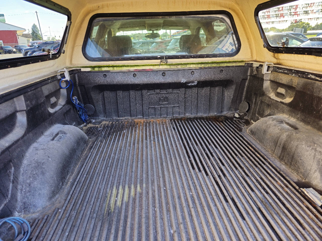 GMC Sierra 1500 4WD Crew Cab 143.5" SLE 2010